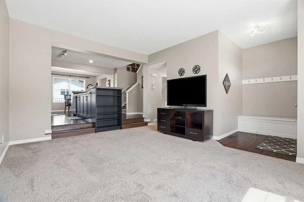 267 Skyview Springs Gardens NE, Calgary — photo 2 of 48