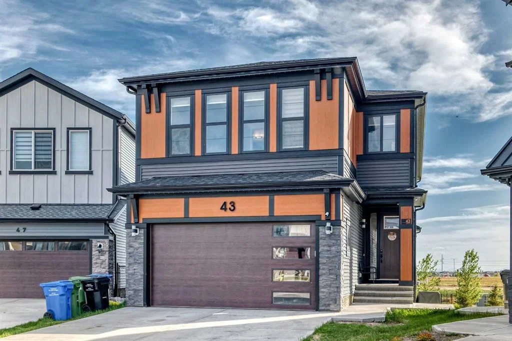 43 Homestead Close NE, Calgary — main listing photo
