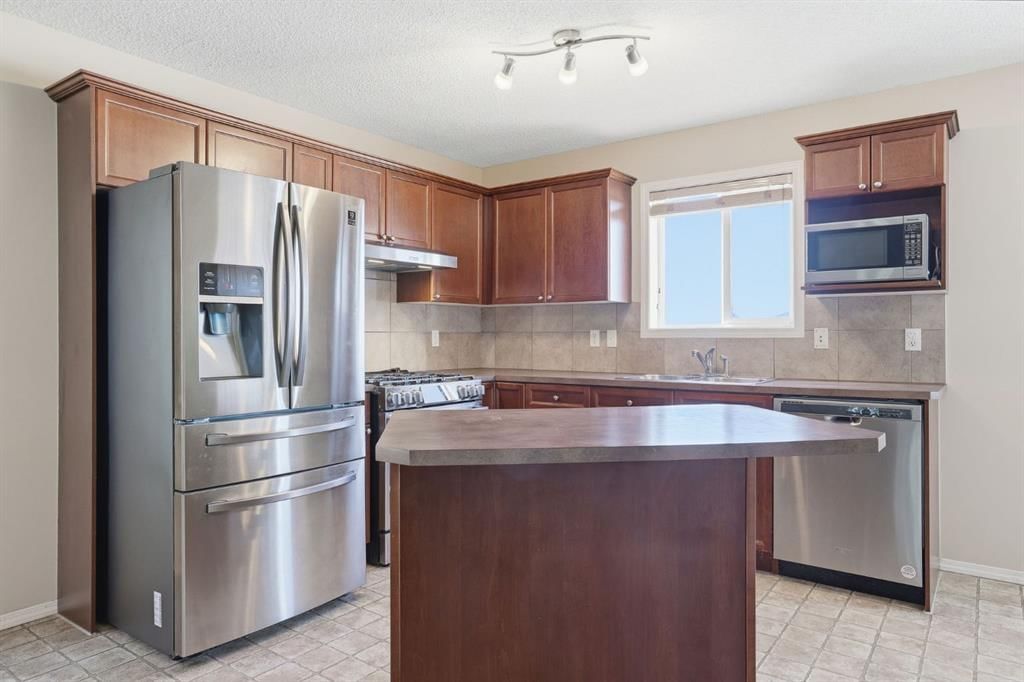 260 Covemeadow Road NE, Calgary — main listing photo