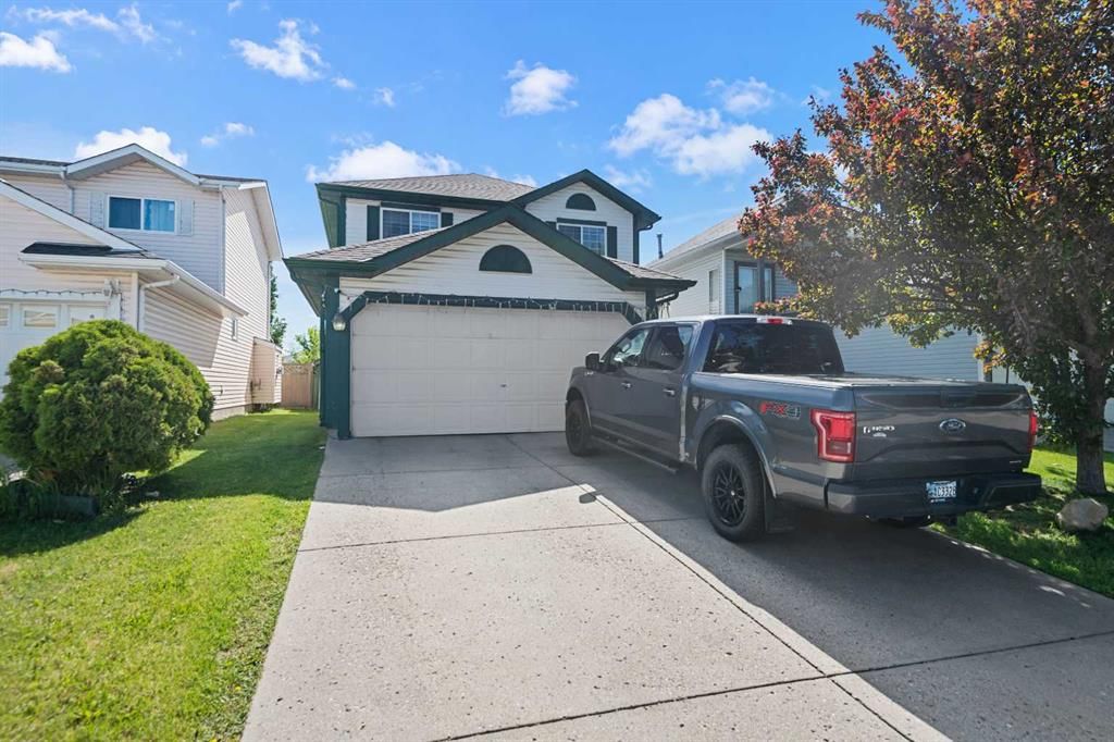 69 Applemont Place SE, Calgary — photo 2 of 41