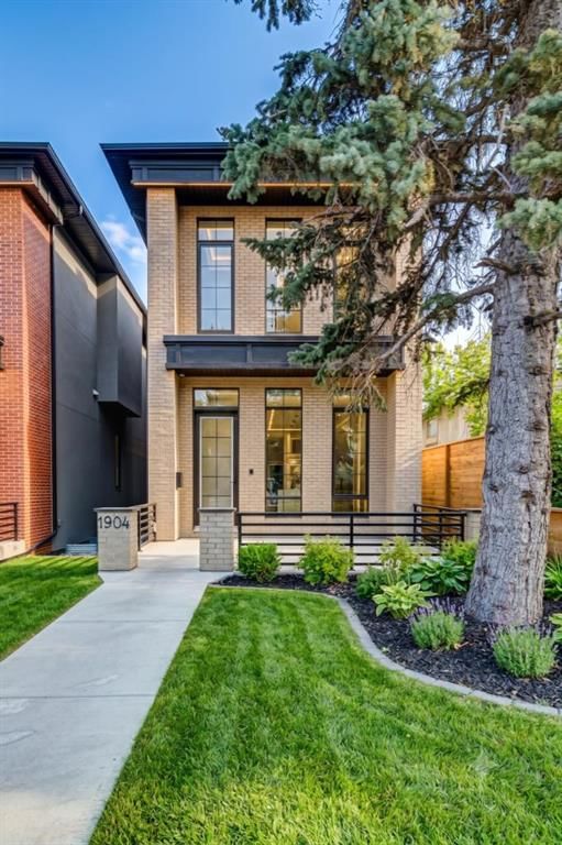 1904 13 Street SW, Calgary — photo 3 of 49