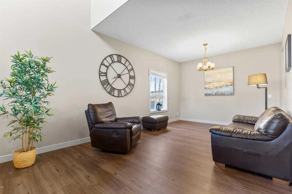 38 Everhollow Green SW, Calgary — photo 5 of 50