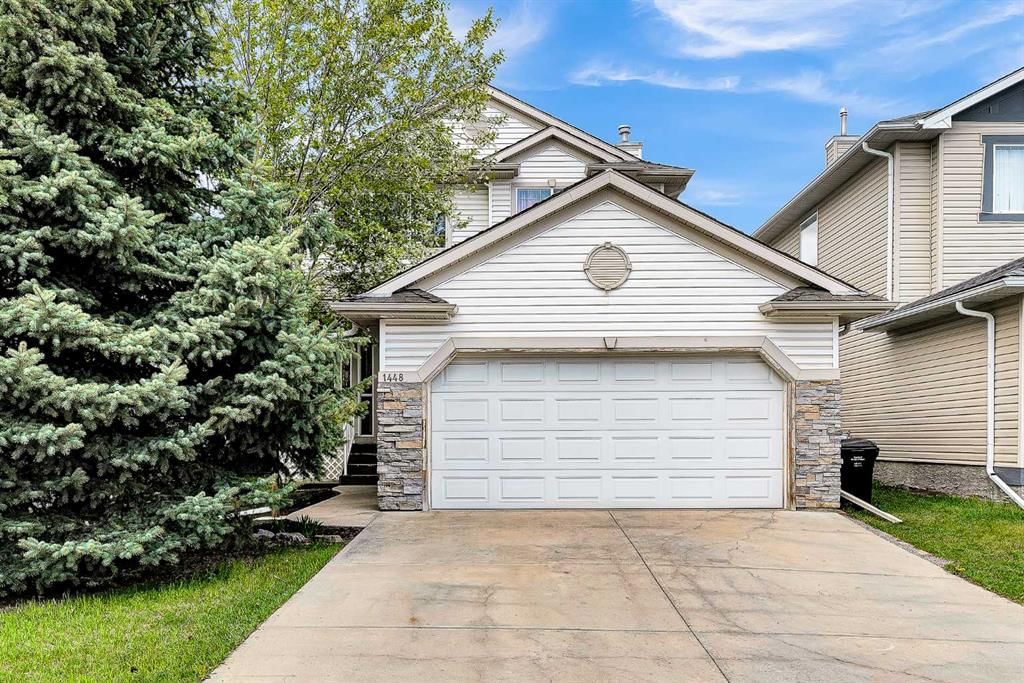 1448 Shannon Avenue SW, Calgary — main listing photo