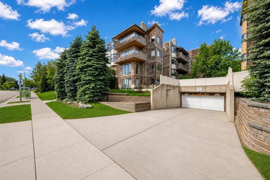 401, 3719B 49 Street NW, Calgary — main listing photo