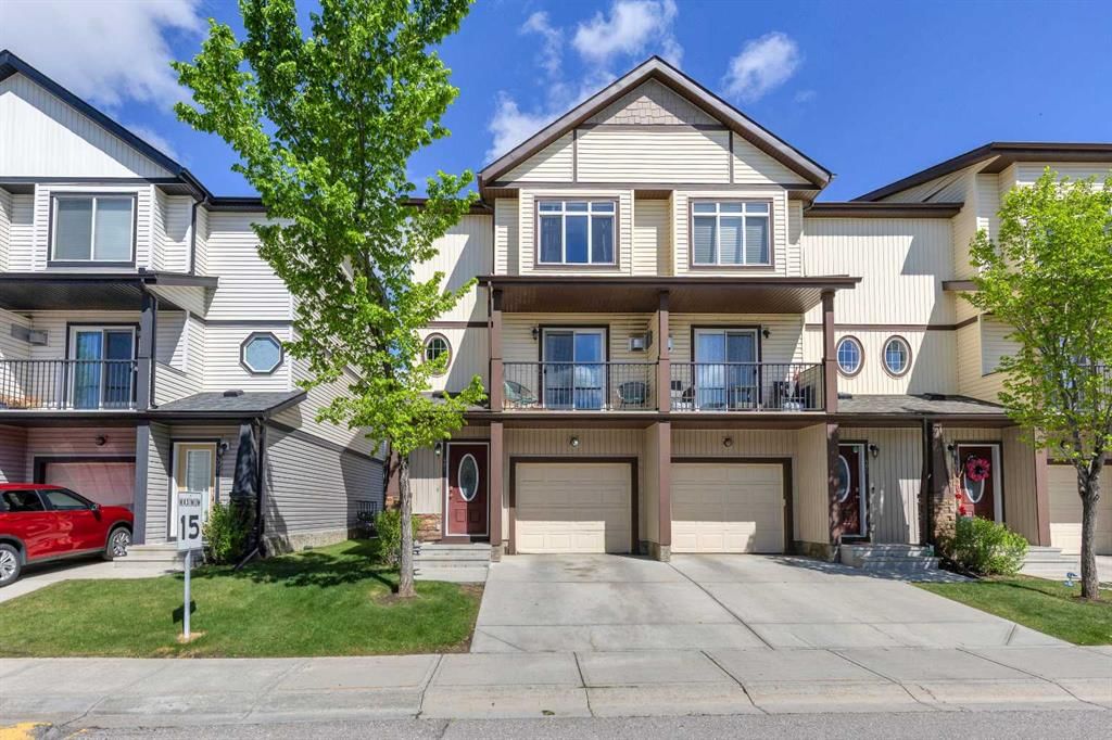 401 Copperpond Landing SE, Calgary — main listing photo