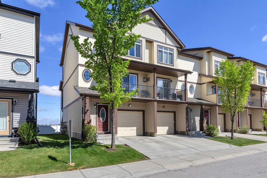 401 Copperpond Landing SE, Calgary — photo 2 of 39