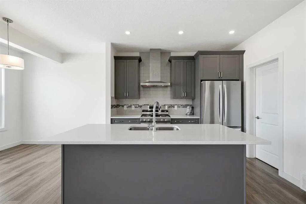 276 Belvedere Drive, Calgary — photo 3 of 50
