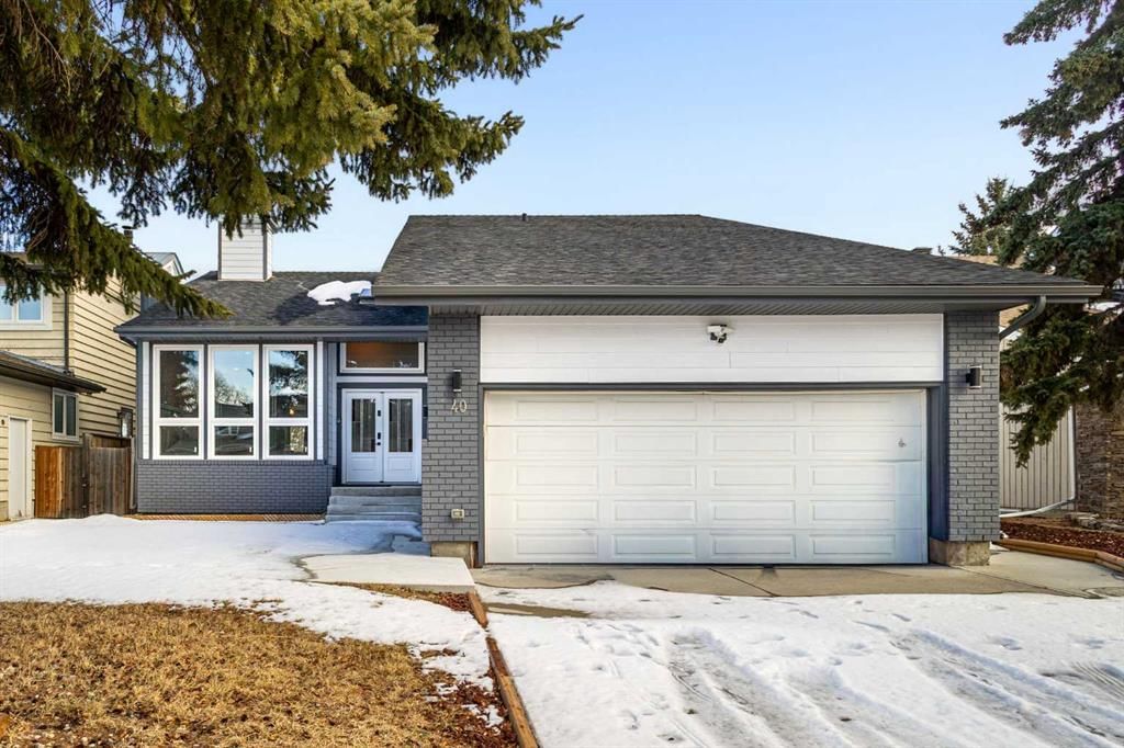 40 Wood Crescent SW, Calgary — photo 2 of 50