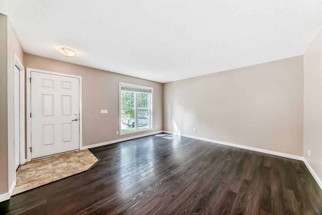 174 Auburn Bay Boulevard SE, Calgary — photo 4 of 47