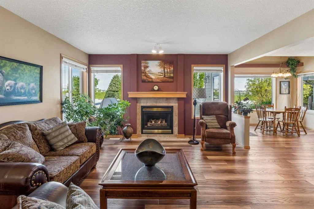 132 Hidden Ranch Crescent NW, Calgary — photo 2 of 42