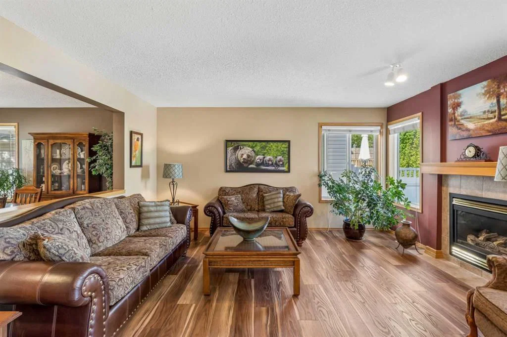132 Hidden Ranch Crescent NW, Calgary — photo 3 of 42