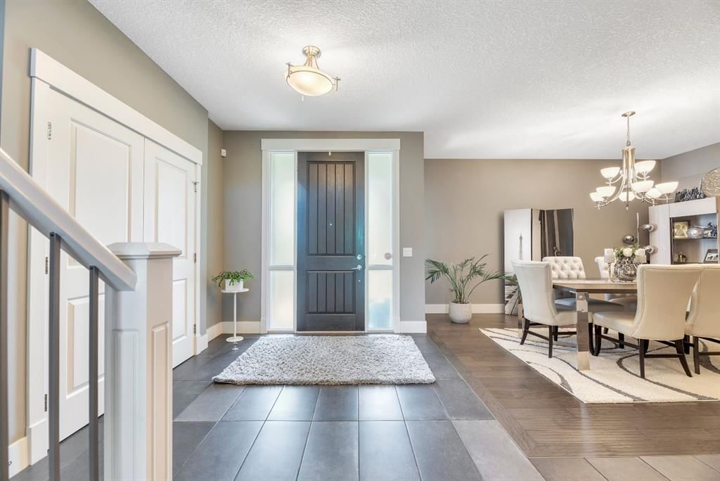 67 Aspen Dale Way SW, Calgary — photo 3 of 50