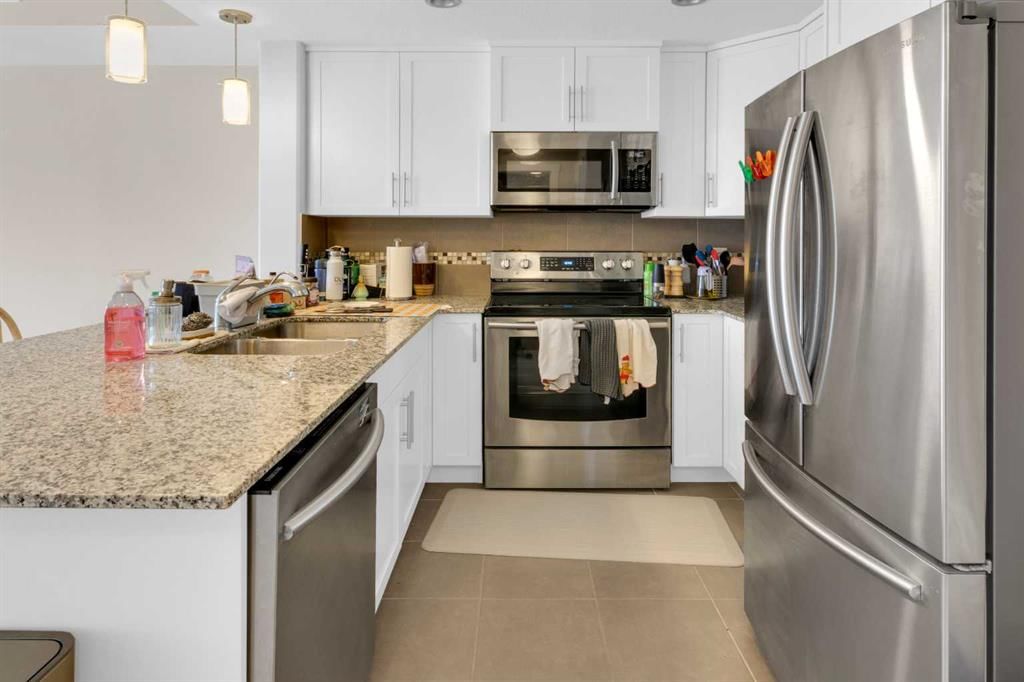 507, 32 Varsity Estates Circle NW, Calgary — photo 4 of 39