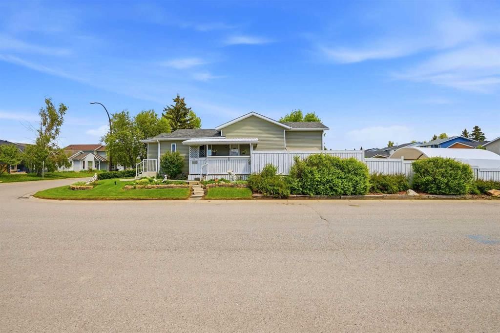 45 Taradale Close NE, Calgary — photo 3 of 46