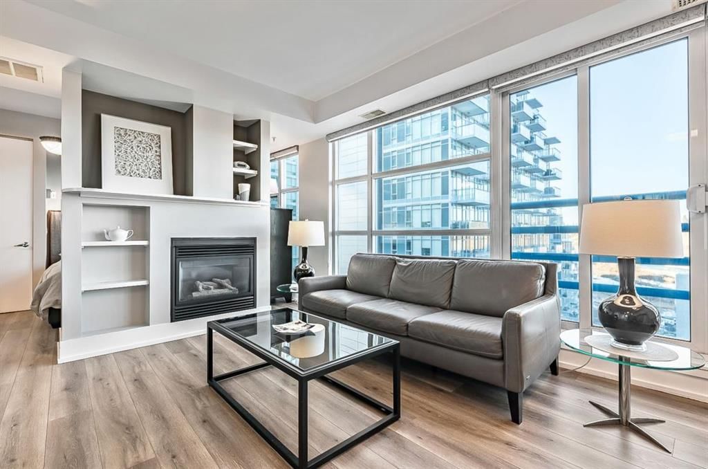 902, 205 Riverfront Avenue SW, Calgary — photo 3 of 14