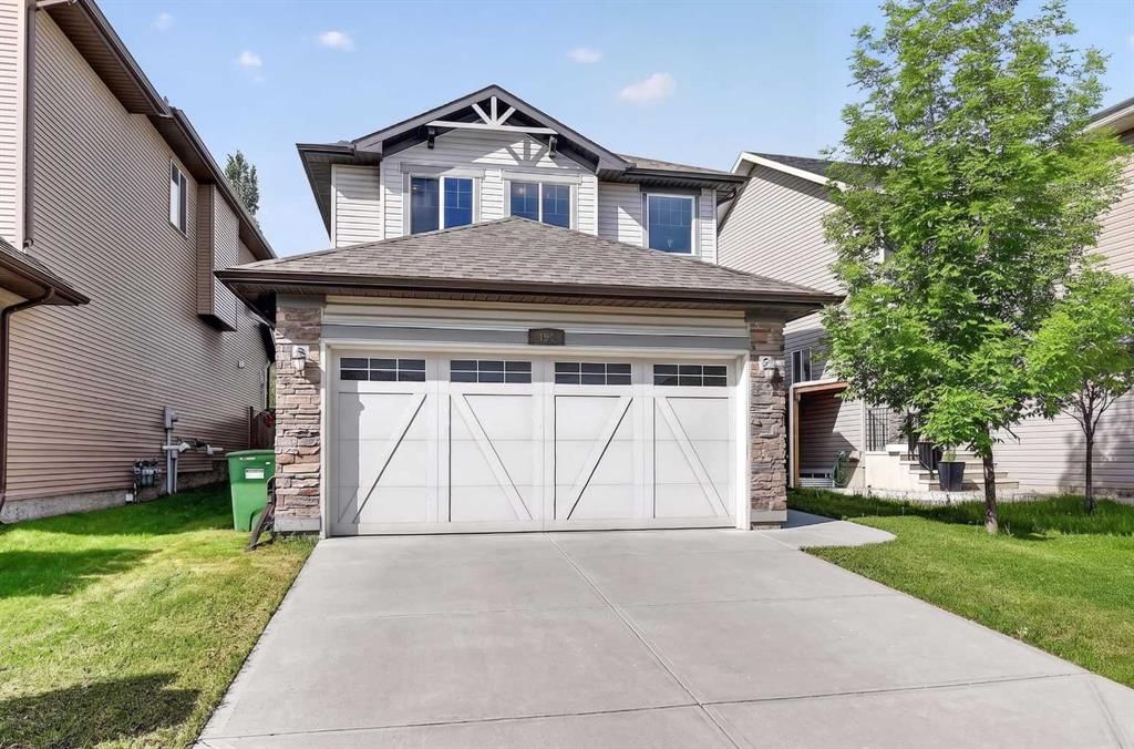 490 New Brighton Drive SE, Calgary — main listing photo