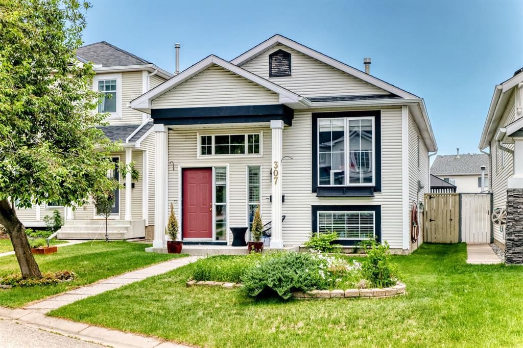 307 Mt Lorette Place SE, Calgary — main listing photo