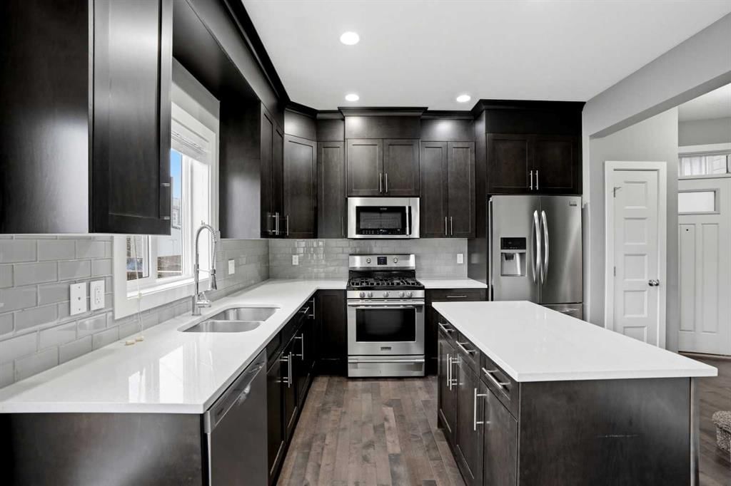 2, 112 23 Avenue NE, Calgary — photo 4 of 20