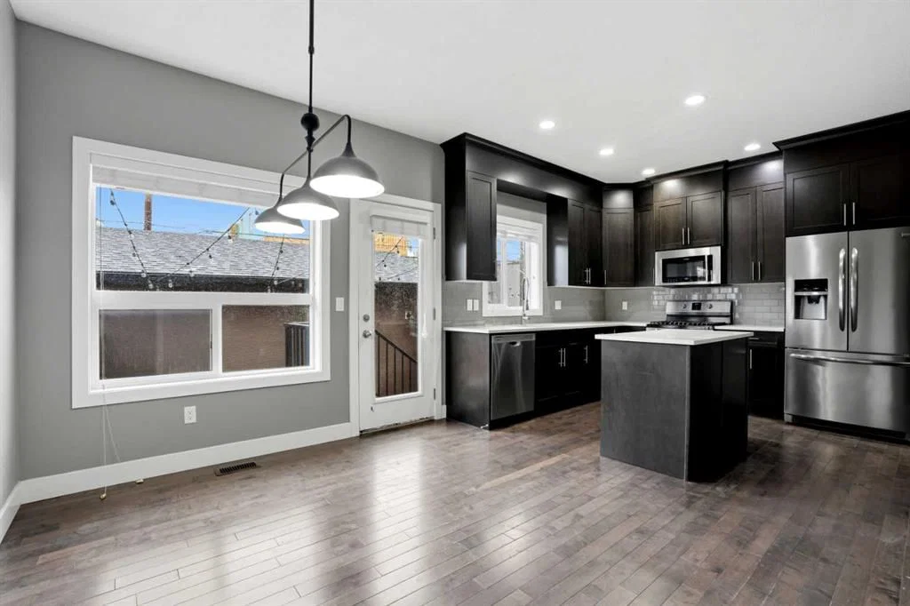 2, 112 23 Avenue NE, Calgary — photo 5 of 20