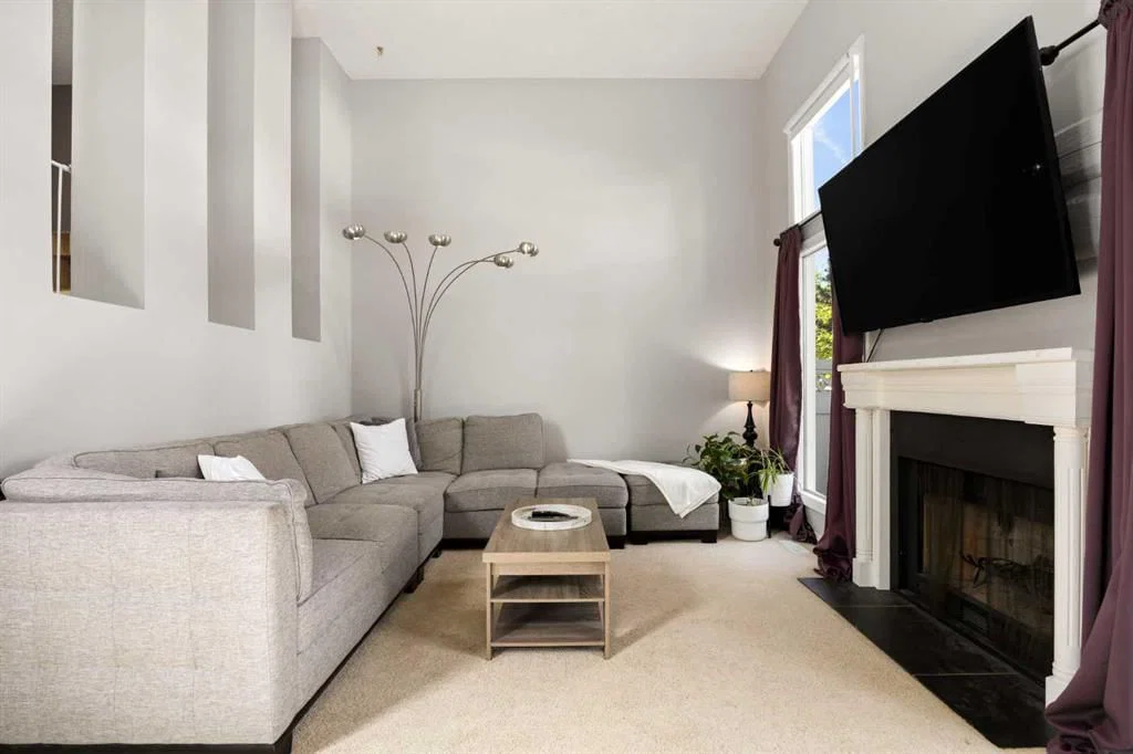 723 Queenston Terrace SE, Calgary — photo 2 of 40