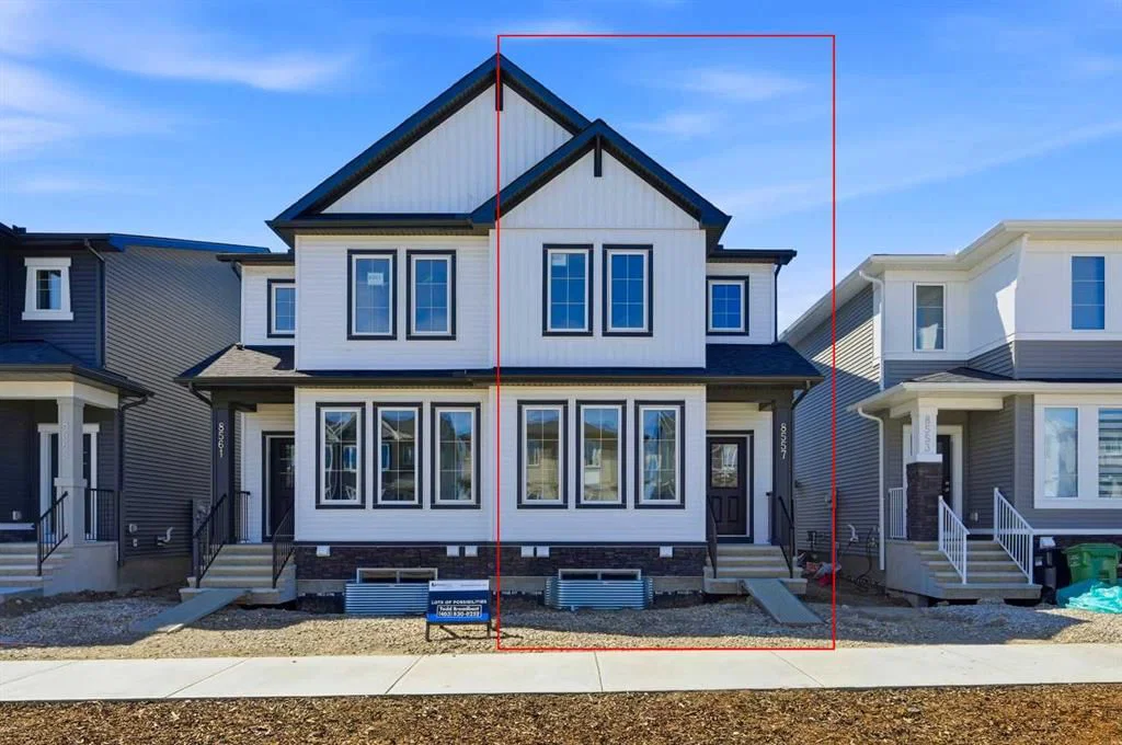 8557 Huxbury Drive, Calgary — photo 4 of 48