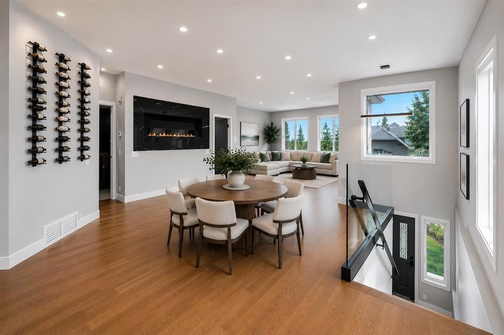 3223 Signal Hill Drive SW, Calgary — main listing photo