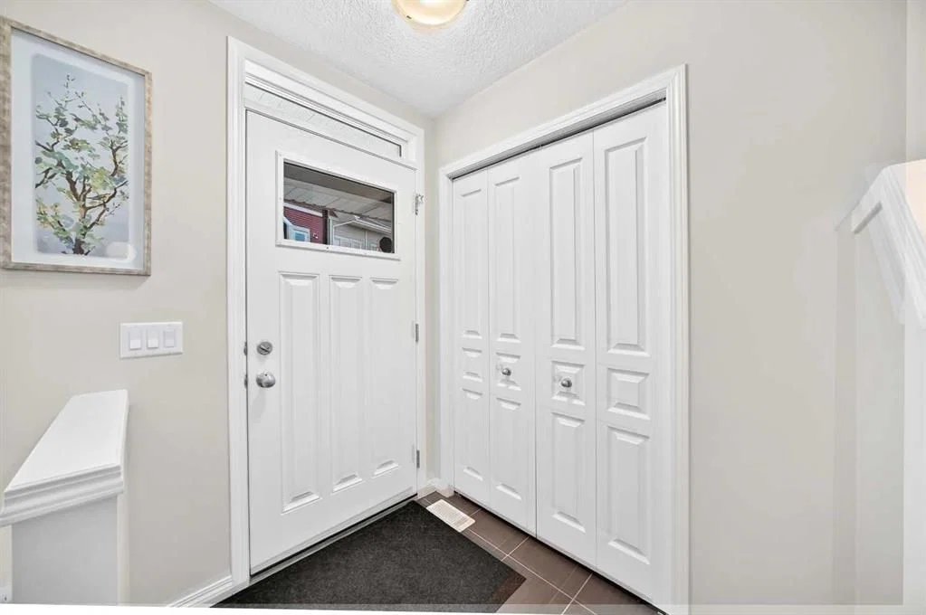 203 Auburn Meadows Walk SE, Calgary — photo 4 of 38