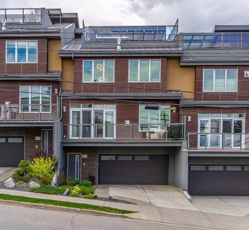 2929 17 Street SW, Calgary — photo 4 of 44