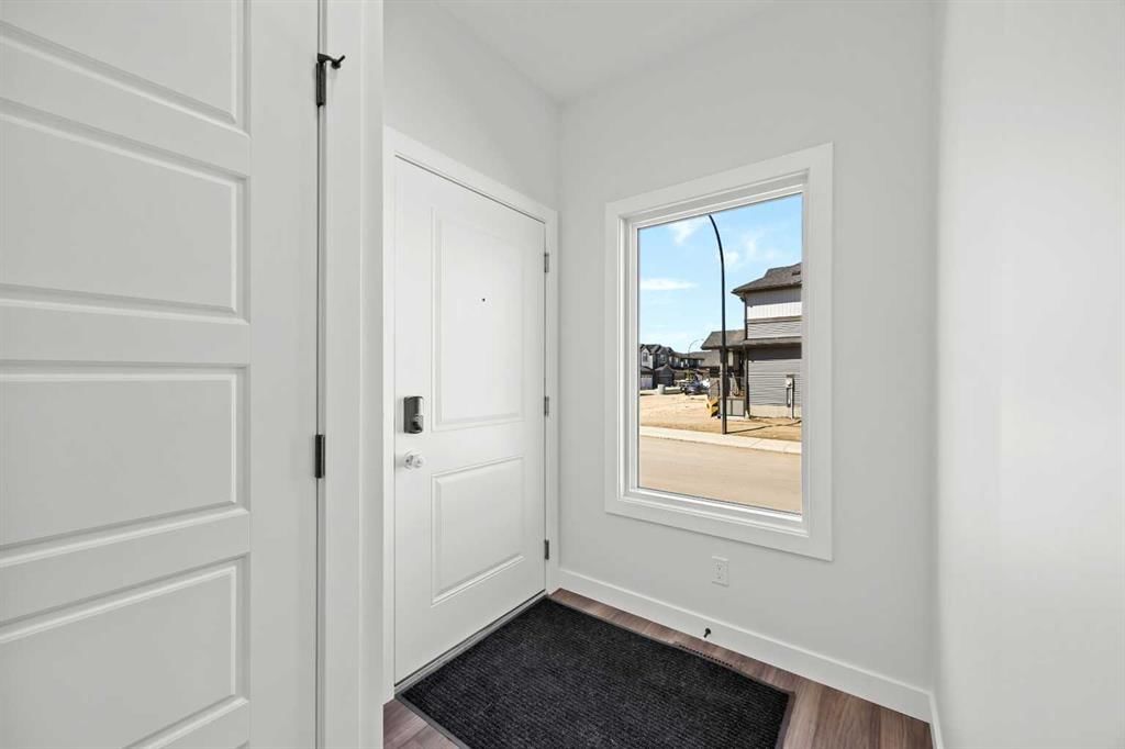 215 Sora Terrace SE, Calgary — photo 3 of 50