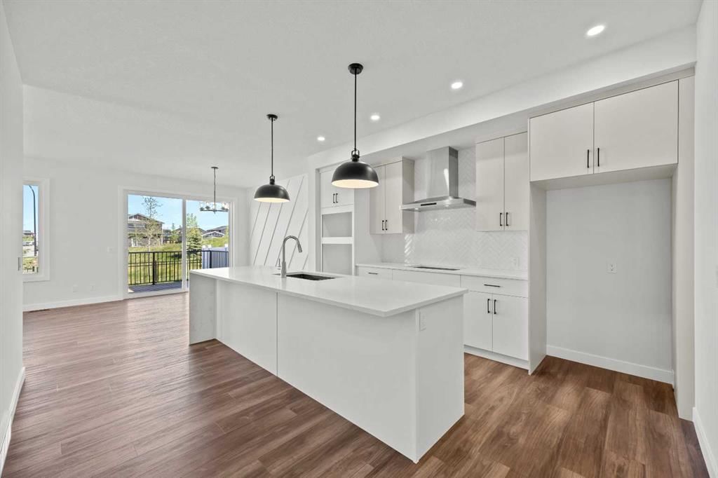 215 Sora Terrace SE, Calgary — photo 5 of 50