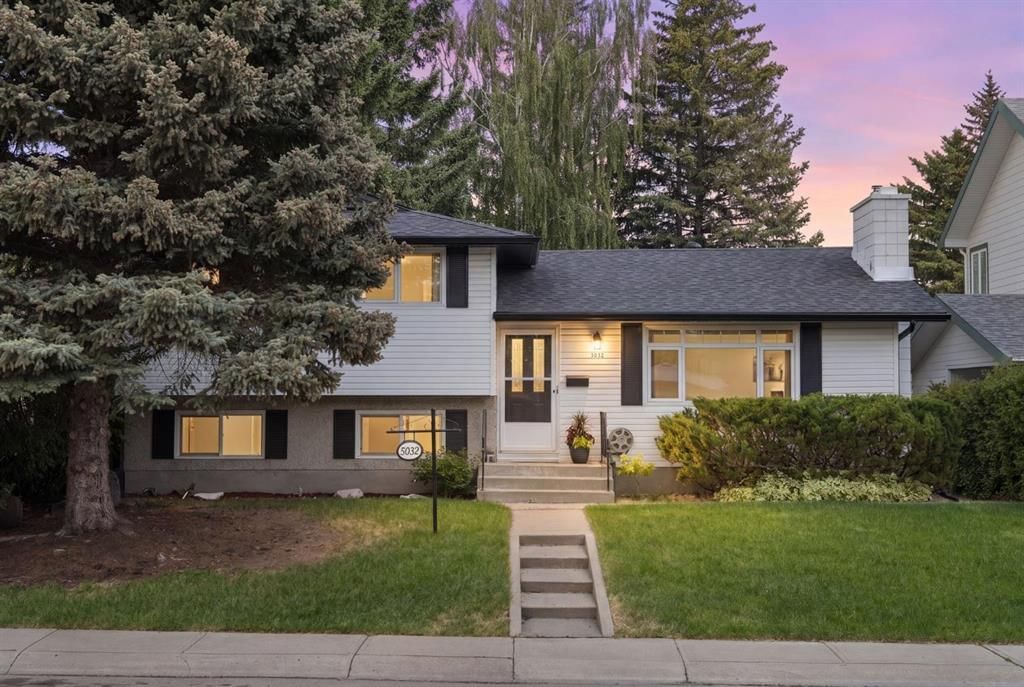 5032 Vanstone Crescent NW, Calgary — main listing photo