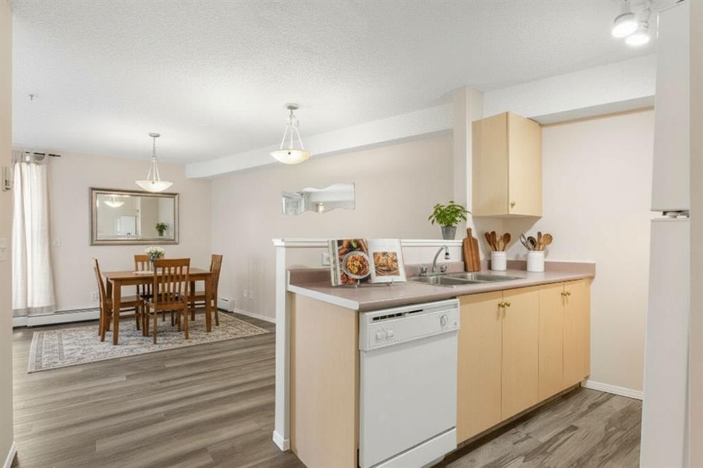 3111, 1620 70 Street SE, Calgary — photo 3 of 18