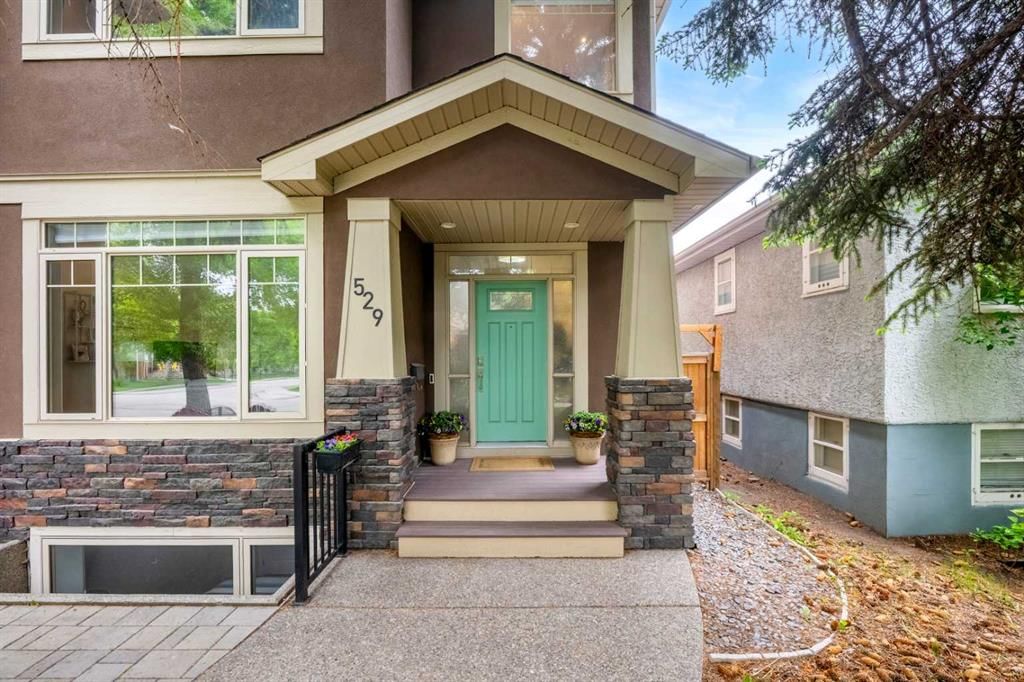 529 30 Avenue NW, Calgary — photo 2 of 46