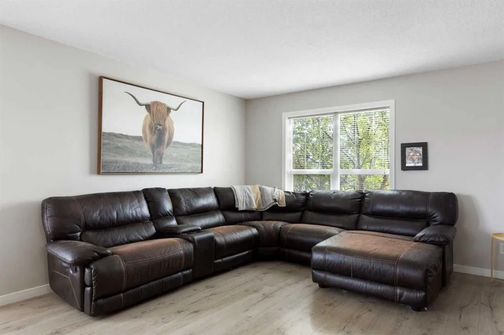 362 Legacy Village Way SE, Calgary — photo 5 of 42