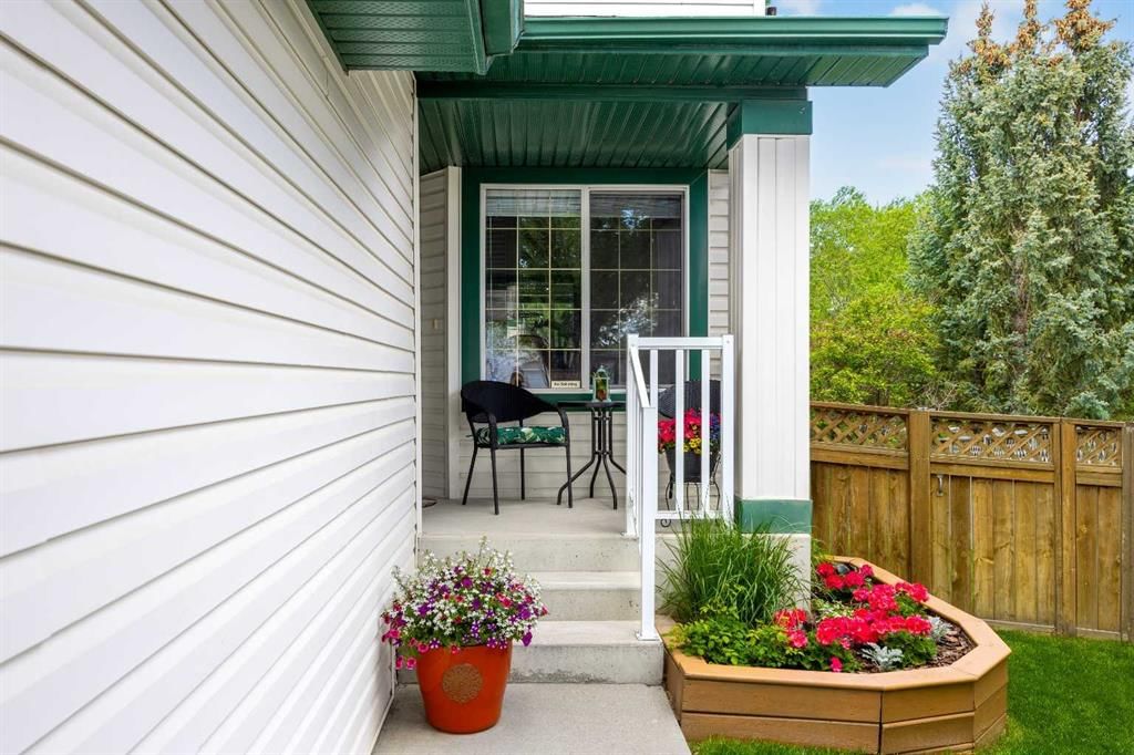 50 Tuscany Hills Terrace NW, Calgary — photo 2 of 45