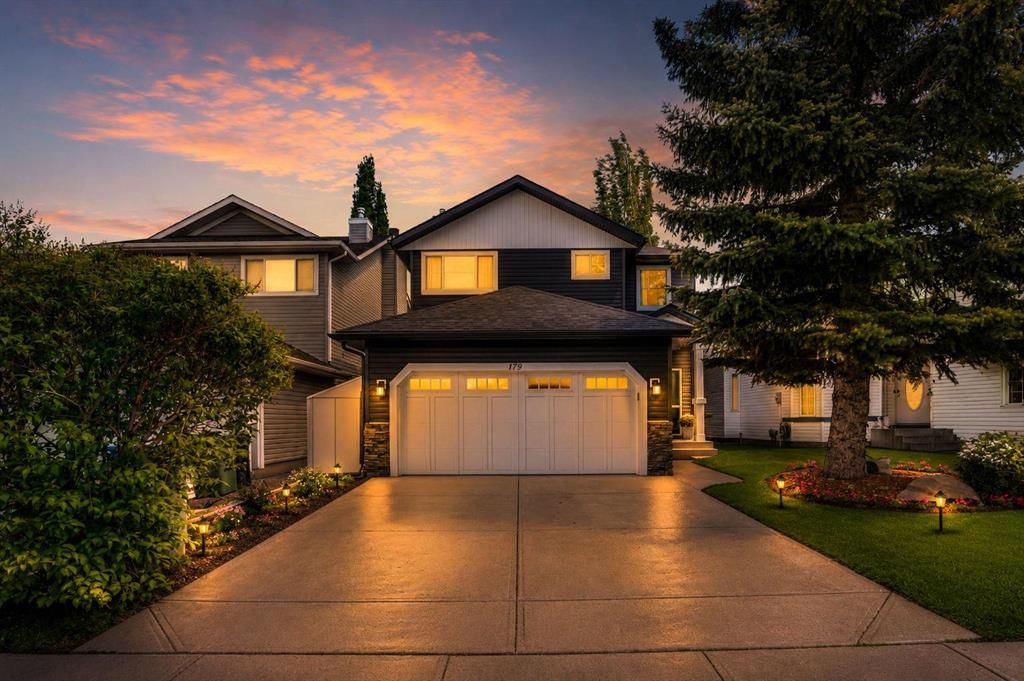 179 Harvest Park Terrace NE, Calgary — main listing photo