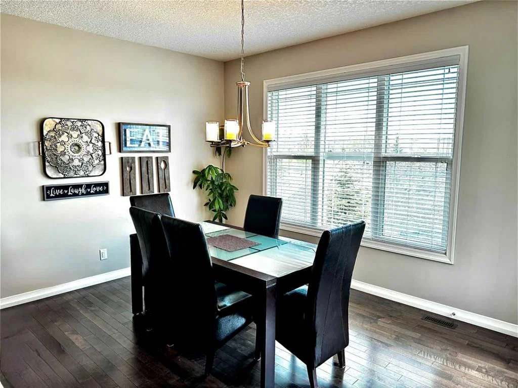 41 Chaparral Valley Green SE, Calgary — photo 5 of 29