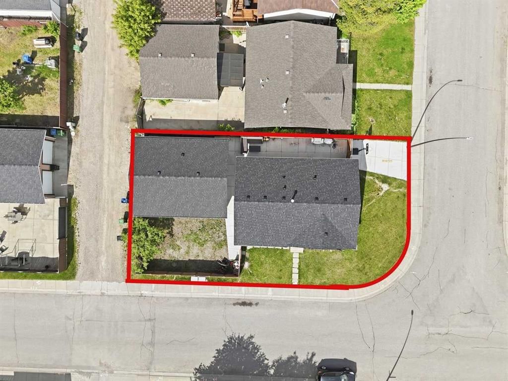 6603 Malvern Road NE, Calgary — photo 2 of 49