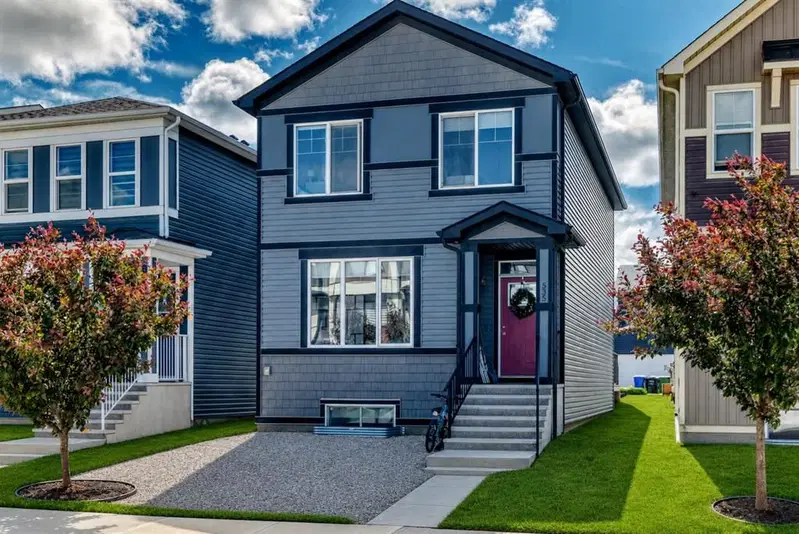 535 Seton Circle SE, Calgary — main listing photo