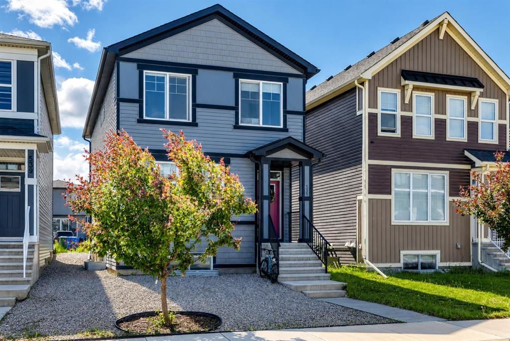 535 Seton Circle SE, Calgary — photo 2 of 36