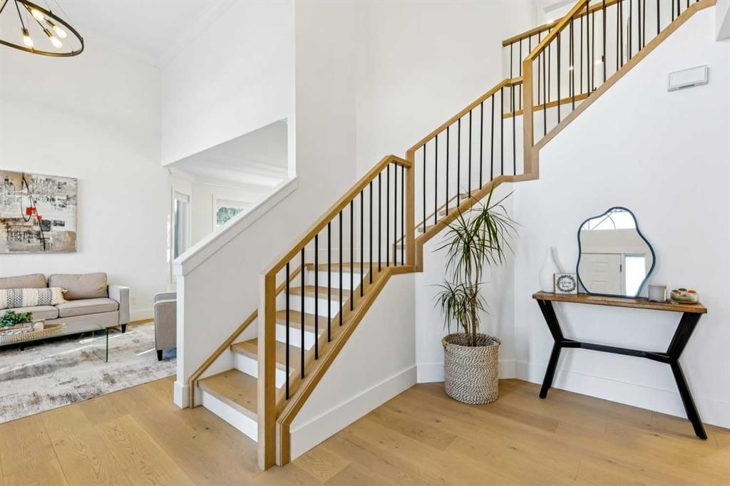5 Mckenzie Lake Point SE, Calgary — photo 4 of 50