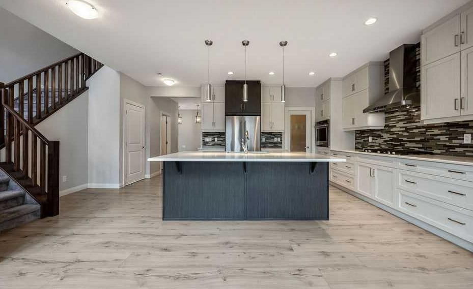 435 Evansglen Drive NW, Calgary — photo 4 of 44