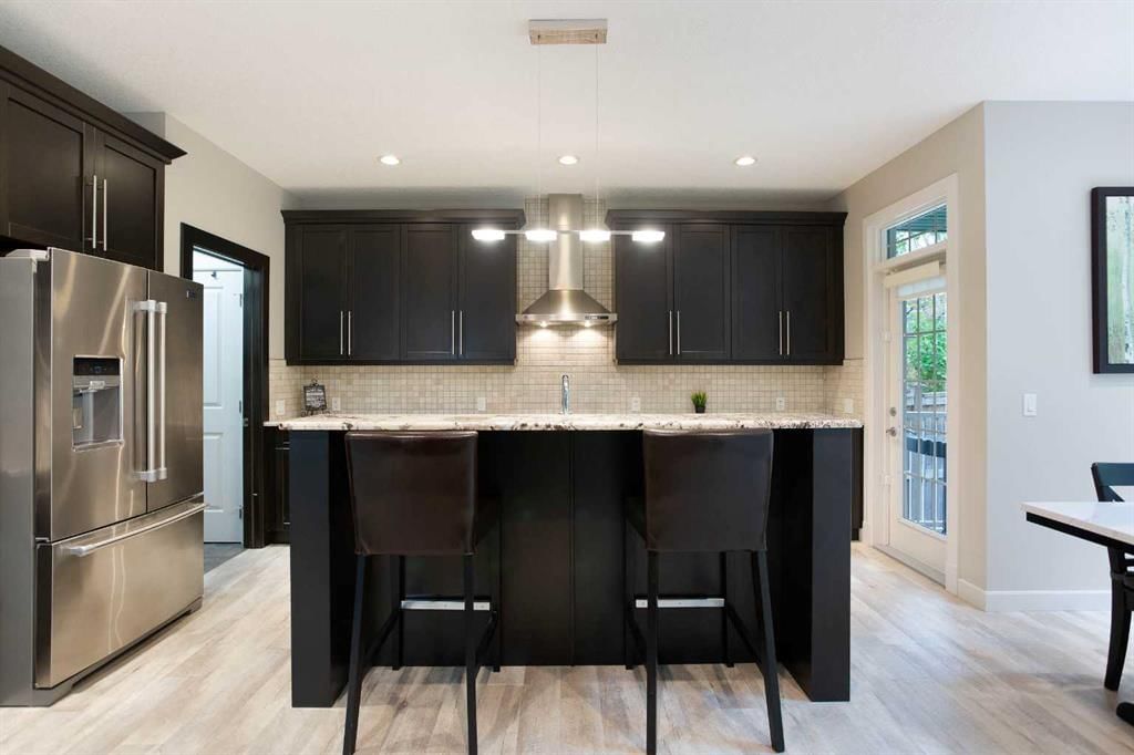 67 Silverado Ridge Crescent SW, Calgary — photo 4 of 41