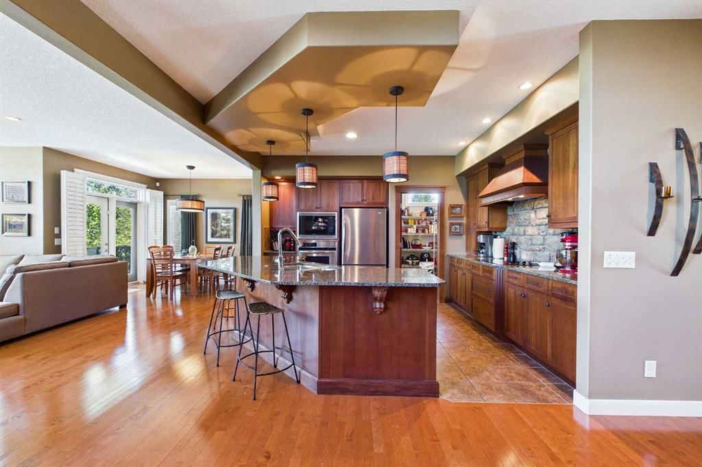 39 Tuscany Glen Place NW, Calgary — photo 4 of 48