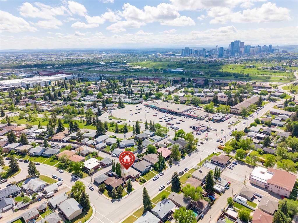 2023 8 Avenue NE, Calgary — photo 2 of 48
