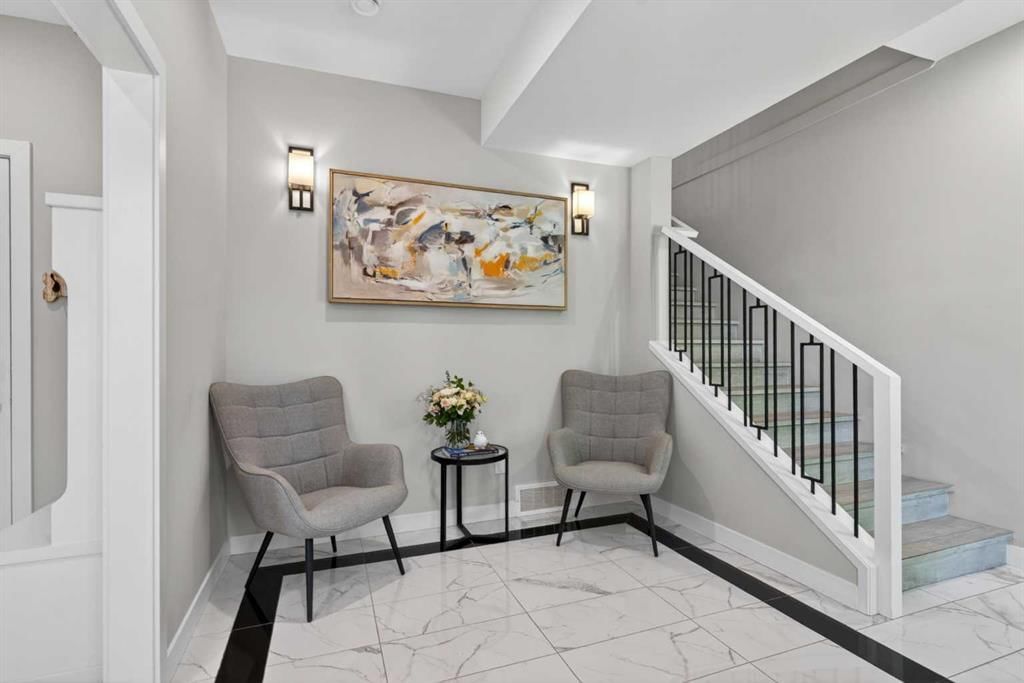 833 77 Street SW, Calgary — photo 3 of 47