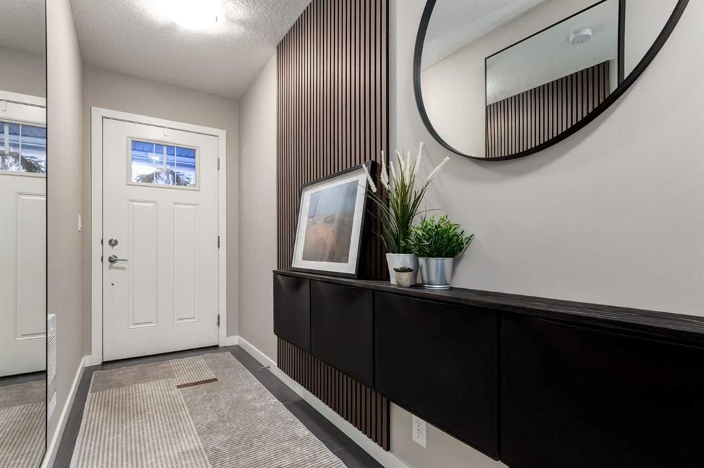 92 Copperstone Common SE, Calgary — photo 2 of 37