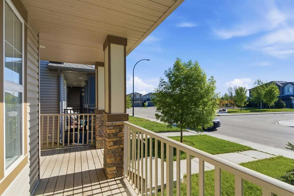 81 Legacy Glen Green SE, Calgary — photo 4 of 46