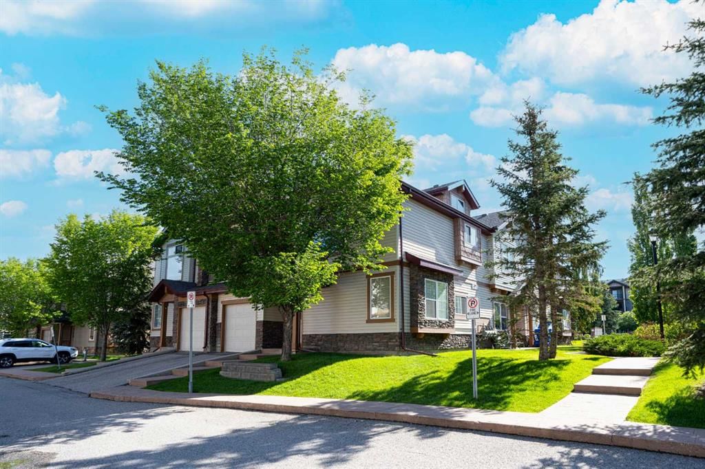 203, 11 Panatella Landing NW, Calgary — photo 2 of 31