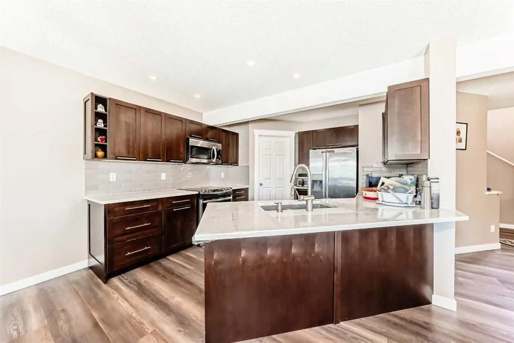 442 Citadel Drive NW, Calgary — photo 4 of 44